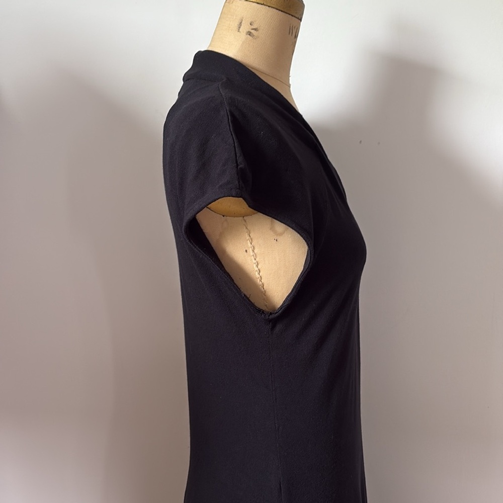 Lord & Taylor Dress Midi Elegant Black V-Neck Knit 6-8 - Picture 7 of 9